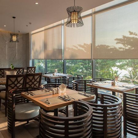 Navada Beach Hotel Нячанг Экстерьер фото