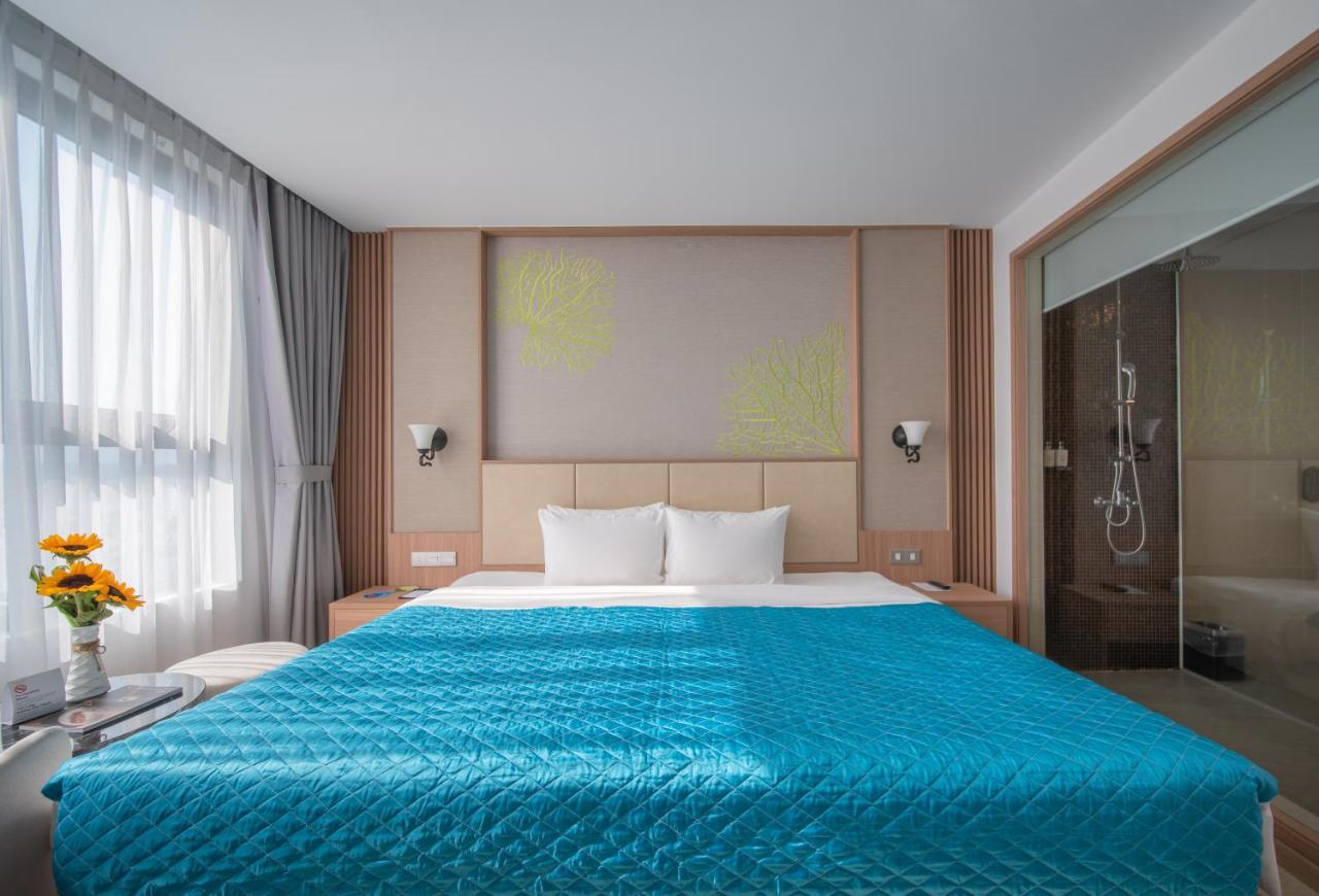 Navada Beach Hotel Нячанг Экстерьер фото