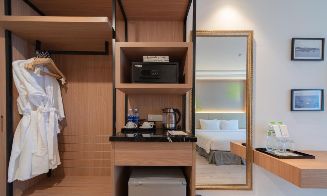Navada Beach Hotel Нячанг Экстерьер фото