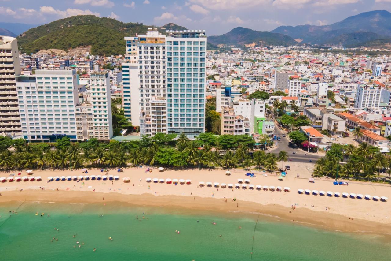 Navada Beach Hotel Нячанг Экстерьер фото